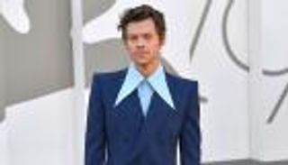 هاري ستايلز يسرق الأضواء في مهرجان فينيسيا: "أتلذذ بالسينما"