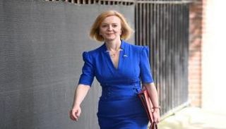 رئيسة وزراء بريطانيا الجديدة ليز تراس 