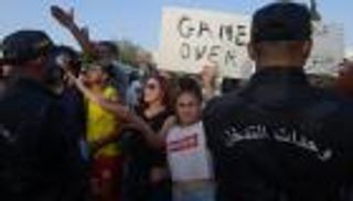 إخوان تونس خارج الانتخابات.. تذكرة السقوط الأخير