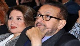 الراحل نور الشريف مع زوجته بوسي - أرشيفية