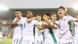 منتخب الجزائر للناشئين