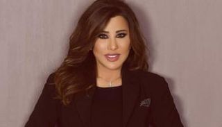 المطربة اللبنانية نجوى كرم 