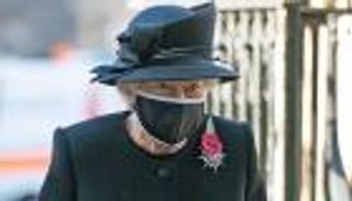 هل أصيبت الملكة إليزابيث الثانية بالسرطان؟