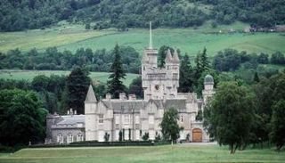  قلعة بالمورال