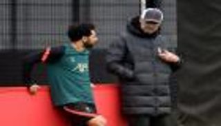 بعد تألقه الاستثنائي.. كلوب يتغزل في سارق عرش محمد صلاح