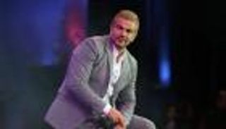 قبل كأس لوسيل.. 5 مواقف جمعت بين الزمالك وعمرو دياب