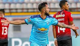 برونو سافيو مهاجم الأهلي الجديد