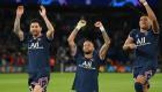 سلاح ذو حدين.. كيف يتعامل مبابي مع ثنائية ميسي ونيمار؟