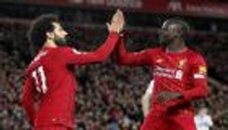 الأزمة ليست في ليفربول.. عقدة الرقم 4 تجمع بين صلاح وماني مجددا