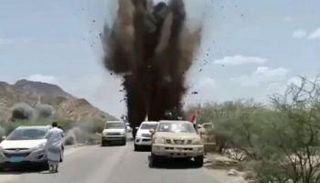 جانب من الانفجارات التي استهدفت القوات الجنوبية في أبين