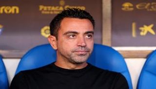 تشافي هيرنانديز مدرب برشلونة