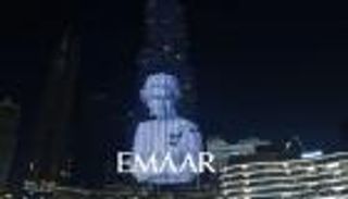 إليزابيث على برج خليفة.. عزاء ومواساة من الإمارات