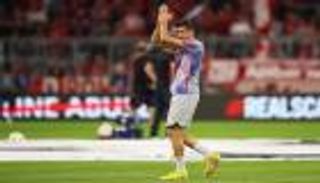 بايرن ميونخ ضد برشلونة.. كيف استقبل ليفاندوفسكي في أليانز أرينا؟ (فيديو)