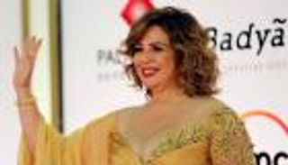 إلهام شاهين تطالب بمنع التصوير في العزاءات: "كلنا كبرنا" (فيديو)
