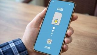 شرائح الاتصالات الإلكترونية المدمجة ESIM