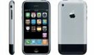 كيف كانت رحلة آيفون في 15 عاما؟.. التفاحة الثالثة التي غيرت العالم