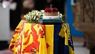 نعش الملكة إليزابيث