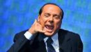 برلسكوني في رسالة للكبار فقط: "لا أريد صديقاتكم"