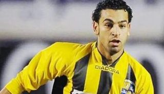 محمد صلاح بقميص المقاولون العرب