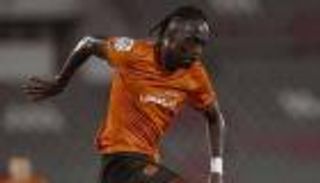 لعب في مصر.. مَن هو شادراك لوكومبي المرشح للانتقال إلى الزمالك؟