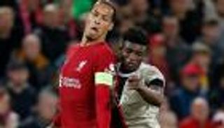 أسباب نفسية.. لماذا أصبح فان دايك خائفا مع ليفربول بعد الـ30؟