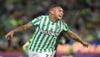 الصفقة الثالثة.. مفاجأة كولومبية صادمة حول هدف الأهلي المصري