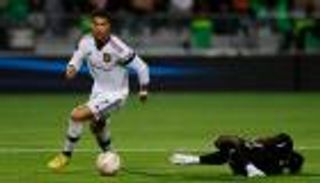 بالبطولة المنبوذة.. كريستيانو رونالدو يفتتح أهدافه هذا الموسم (فيديو)