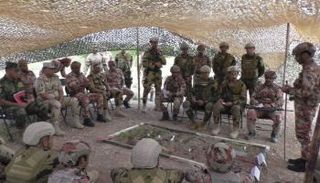 جانب من التدريب العسكري المصري العماني