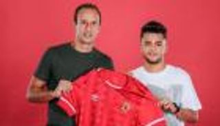 بعد الصفقة الثالثة.. هل تعمد الأهلي المصري تجاهل ميسي؟