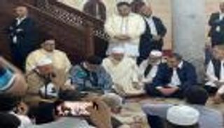 من السلام الحار لرفض المصافحة.. سر فتور علاقة الغرياني بالدبيبة