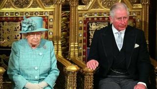 الملك تشارلز والملكة إليزابيث الراحلة