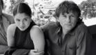 رومان بولانسكي وشارلوت لويس.. اغتصاب أم عشق؟