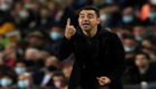 "المنافس لا يكفي".. رسالة من مدرب برشلونة لبطل الدوري القطري