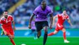 الدوري السعودي.. الهلال يخطف الأنظار بقميص ريال مدريد