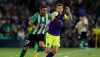 تخطى الـ40 عاما.. كيف دخل أسطورة إسبانيا تاريخ الدوري الأوروبي؟