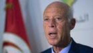 أمر رئاسي تونسي بدعوة الناخبين للتصويت بالانتخابات البرلمانية