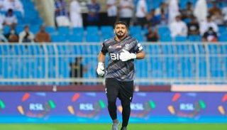 عبدالله المعيوف حارس الهلال السعودي