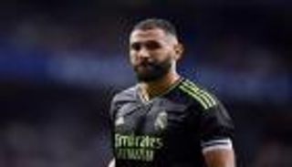 قبل الديربي.. ماذا يفعل ريال مدريد في غياب "القائد" بنزيما؟