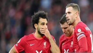محمد صلاح مع هندرسون وميلنر في ليفربول