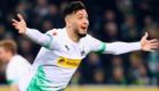 بهدف مذهل.. بن سبعيني يخطف الأضواء في مباراة جلادباخ ولايبزيج (فيديو)