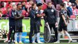 من هو إيثان نوانيري أصغر لاعب في تاريخ الدوري الإنجليزي؟