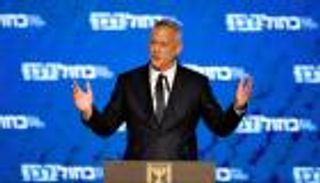 "التطورات الإقليمية" محور مباحثات بين الشيخ عبدالله بن زايد وجانتس