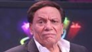 بعد تصريح خالد سرحان.. هل عادل إمام عصيّ على ألزهايمر؟ (خاص)