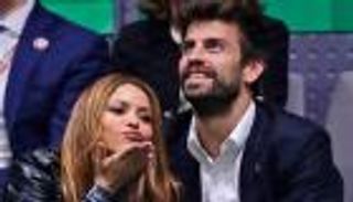 بين ضحكتها وحزنه.. جلسة عاصفة تنهي قصة شاكيرا وبيكيه (فيديو)