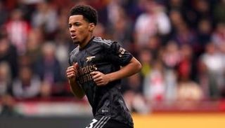 إيثان نوانيري أصغر لاعب في تاريخ الدوري الإنجليزي الممتاز