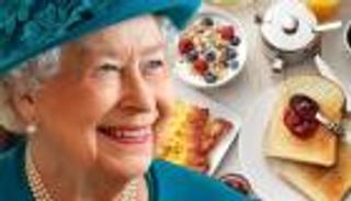 البيض المخفوق المفضل لدى إليزابيث.. وصفة ملكية تكشف سر النكهة