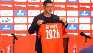 روي فيتوريا