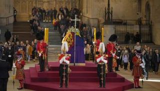 جانب من مراسم جنازة إليزابيث الثانية