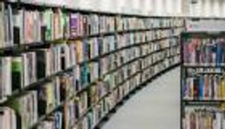 المكتبات العامة تتحول إلى "ملاجئ تدفئة جماعية" في بريطانيا