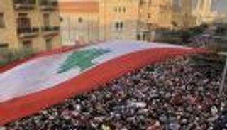 انتخابات الرئاسة والعمق العربي.. رسائل لقاءات ساسة لبنان بسفير السعودية